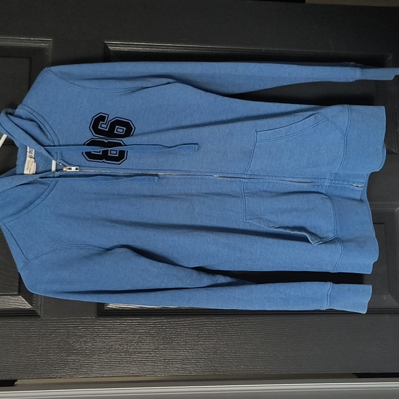 Victoria Secret PINK hoodie - Picture 3 of 4